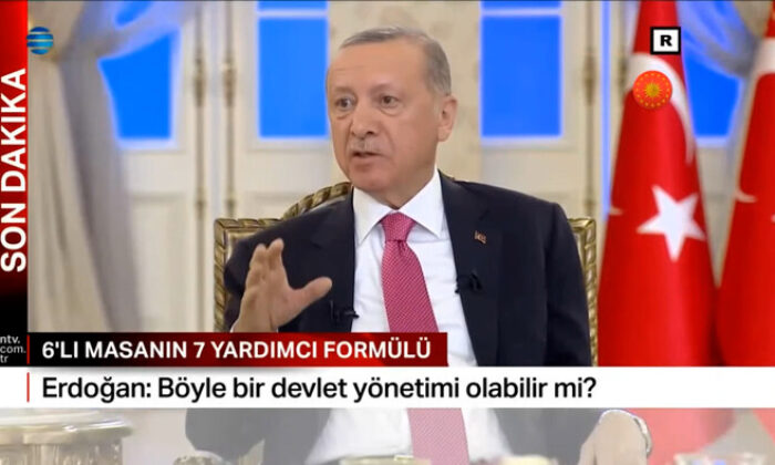 Cumhurbaşkanı Erdoğan, muhalefetin 7 Cumhurbaşkanı yardımcılı formülünü yorumladı!.