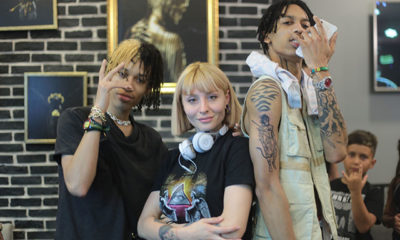 Ayo-Teo kardeşler Alanya’da dövme yaptırdı