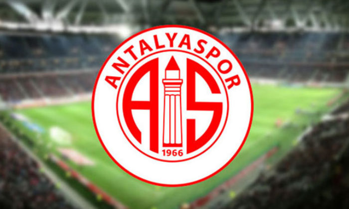 Antalyaspor formalarını tanıttı