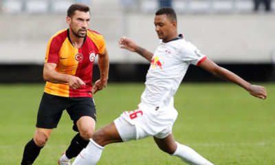 Galatasaray’da Şener Özbayraklı sakatlandı