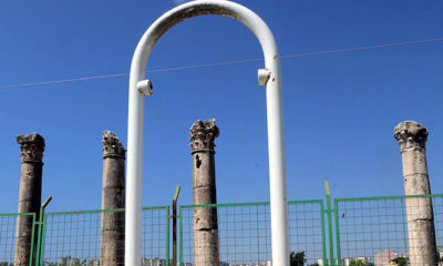 Antik kentteki metal çöp kovaları çalındı