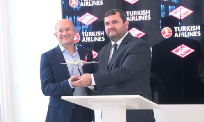 Spartak Moskova Hokey Kulübü’ne Türk devinden destek