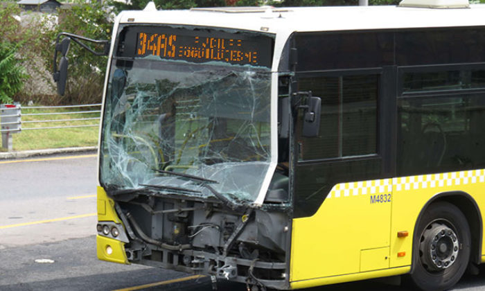 Üsküdar’da metrobüs kazası