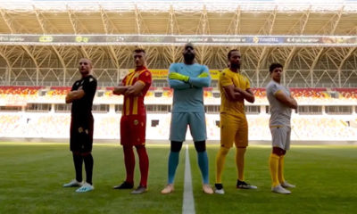 Yeni Malatyaspor, kayısılı forma tanıtımı yaptı