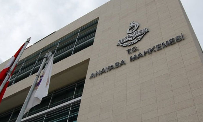 AYM’den ‘barış bildirisi’ne imza atan akademisyenlerle ilgili karar