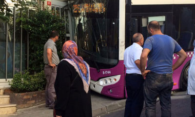 Kağıthane’de feci kaza! İşçiler mahsur kaldı