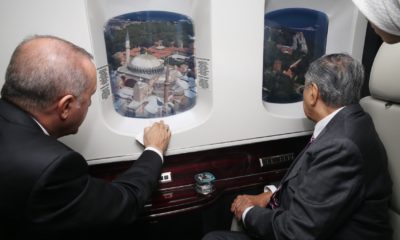 Erdoğan, Malezya Başbakanı’na İstanbul’u havadan tanıttı