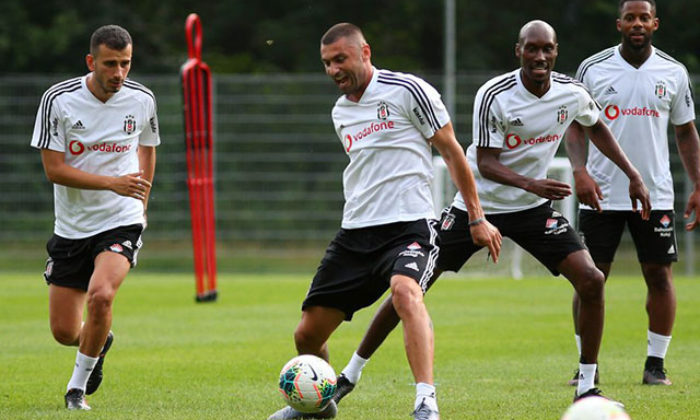 Başakşehir’de 5 sene Beşiktaş’ta birkaç ay demek