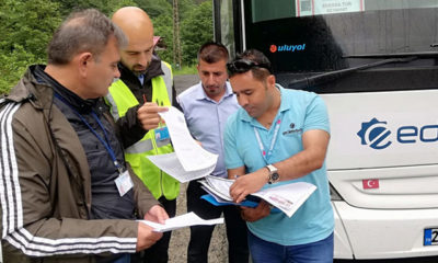 Kaçak ve belgesiz tur düzenleyen 36 acenteye ceza kesildi