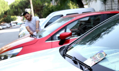 Park halindeki araca kartvizit bırakana ceza