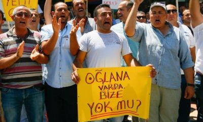 Torbalı’da işten çıkarılan işçiler eylemde:Oğlana var da bize yok mu?