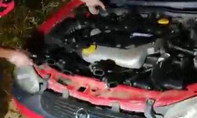 Jandarma, otomobilin motor kısmında 14 tabanca ele geçirdi