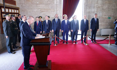 Cumhurbaşkanı Erdoğan ve YAŞ üyeleri Anıtkabir’de