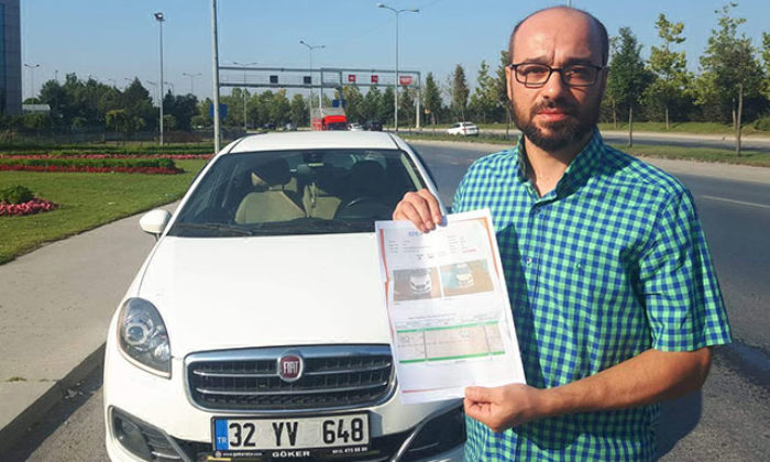 Hız limiti 230’u geçmeyen aracına ‘400 km hız’ yaptı cezası kesilince şaşkına döndü