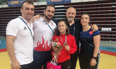 Dünya Yıldızlar Güreş Şampiyonası’nda Zerda Demir’den bronz madalya
