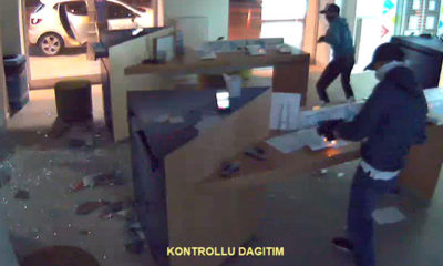 40 saniyede 80 bin TL’lik telefon çaldılar, İstanbul’da yakalandılar