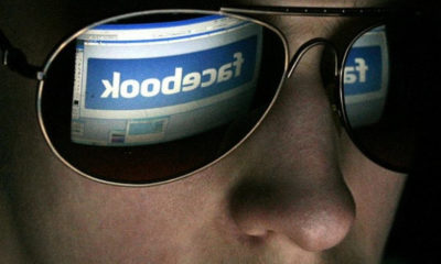 Snowden: Facebook sizi gizlice gözetliyor
