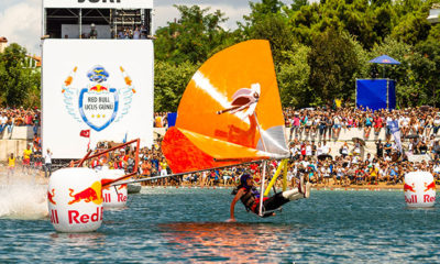Red Bull Uçuş Günü unutulmaz görsel şölen sundu
