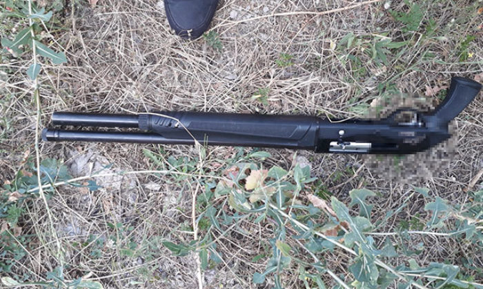 17 yaşındaki genç pompalı tüfekle parkta dehşet saçtı