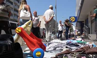 İzmir’in göbeğinde ‘ne alırsan 1 TL’ pazarı