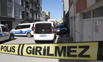 Birlikte yaşadığı kadını öldürüp, aynı bıçakla intihara kalkıştı