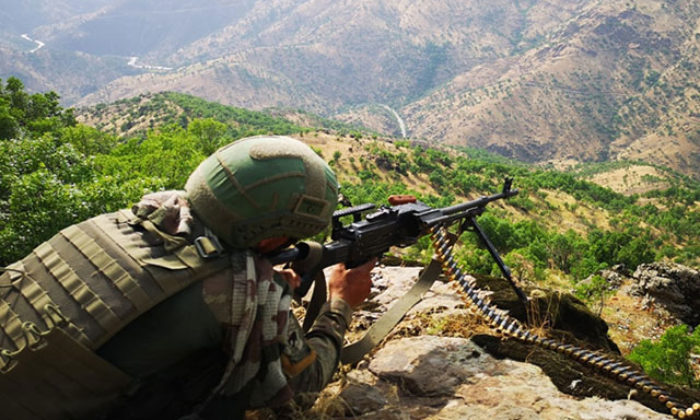 Hakkari’de 3 terörist etkisiz hale getirildi