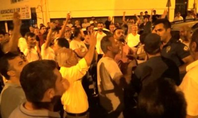 250 KİŞİLİK GRUP BİR KADININ EVİNE SALDIRDI!.