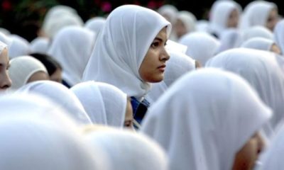 BELÇİKA’NIN FLAMAN BÖLGESİNDEKİ BAZI OKULLARA BAŞÖRTÜ YASAĞI GETİRİLDİ!.