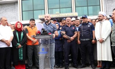 İBB’NİN ÖNÜNDE İMAMOĞLU’NU KINAMIŞTI, İŞTEN ÇIKARILDI!.