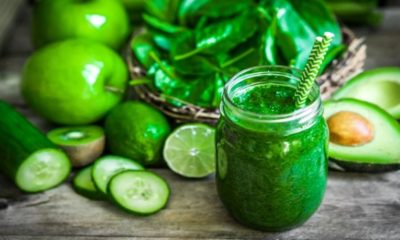 BAYRAMDA ALDIĞINIZ FAZLA KİLOLARDAN MI ŞİKAYETÇİSİNİZ? YEŞİL SMOOTHİE DERDİNİZE ÇARE OLACAK!.