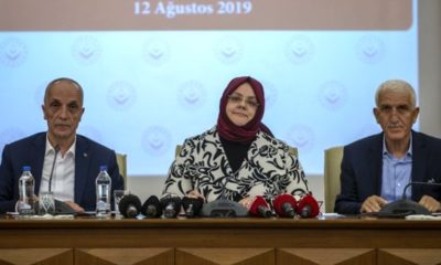 MİKROFONUNUN GAZABINA UĞRAYAN ATALAY BÜYÜK TEPKİ TOPLADI!.