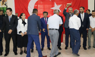 BAŞKAN ERDOĞAN ARAYA GİRDİ 8 YILDIR HUSUMETLİ OLAN AİLELER BARIŞTI!.