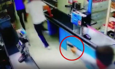 SİLAHINI ÇEKİP DEFALARCA KURŞUN YAĞDIRDI! MARKETTE DEHŞET ANLARI KAMERAYA BÖYLE YANSIDI!.