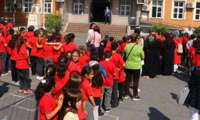 DİKKAT!. VALİLİK İSTANBUL DEPREMİ SONRASI AĞIR HASARLI OKULLARI AÇIKLADI!..