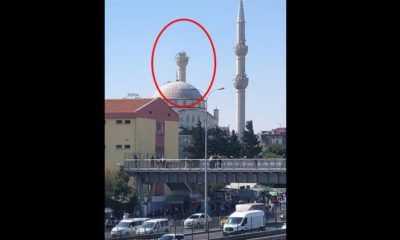 DEPREMİN ETKİSİ İLE AVCILAR’DA CAMİİ MİNARESİ YIKILDI!.