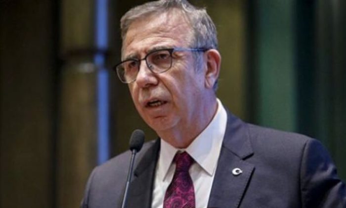 MANSUR YAVAŞ’A İNSANLIK DERSİ!. SOKAĞA ATTIĞI ÇOCUKLARA SAHİP ÇIKTILAR!.