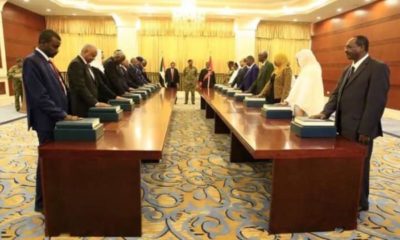 SUDAN’DA SİVİL HÜKÜMET ÜYELERİ YEMİN EDEREK GÖREVE BAŞLADI!..