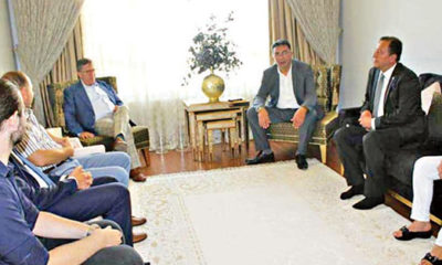 İP’Lİ VEKİLDEN AYAKKABILI REZALET!. “BU MU MİLLİYETÇİLİK!.”