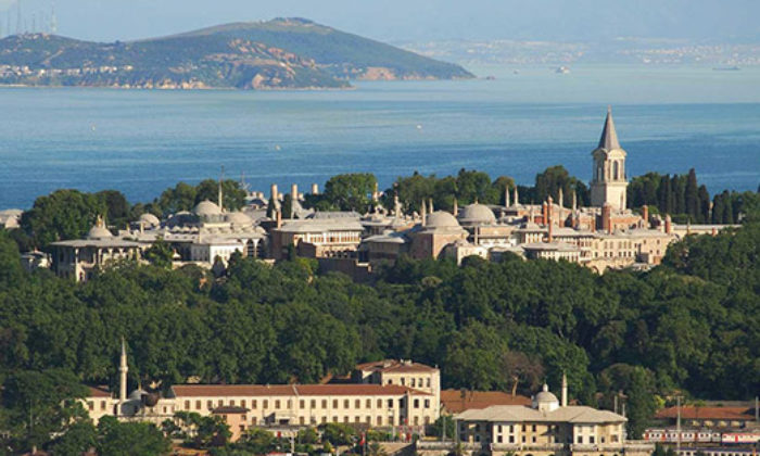 RESMİ GAZETE’DE YAYIMLANDI!. TOPKAPI SARAYI DEVREDİLDİ!..