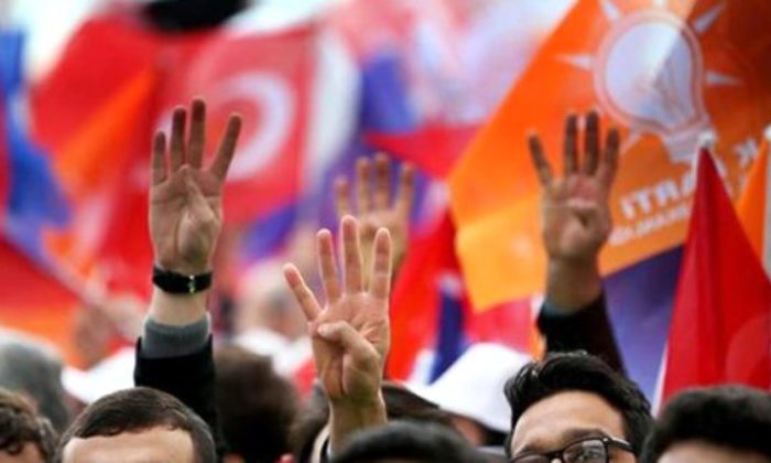 DAVUTOĞLU KRİZİ BÜYÜYOR! AK PARTİLİ DURMAZ İSTİFA ETTİ!.