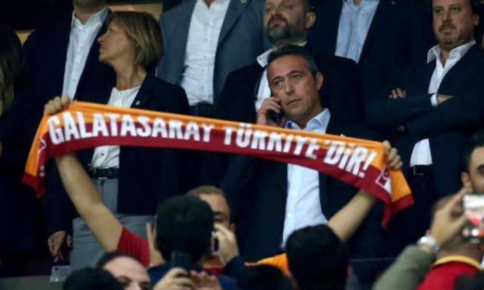 ALİ KOÇ’A DERBİDE SOĞUK DUŞ! KİMSE KARŞILAMADI!.
