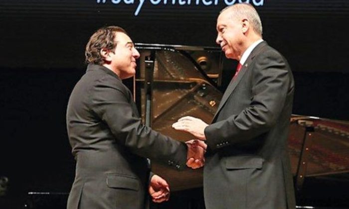 FAZIL SAY UZUN BİR ARADAN SONRA BAŞKAN ERDOĞAN’LA İLGİLİ ELEŞTİRİLERE YANIT VERDİ!.