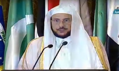 İSLAM DÜNYASI BUNU DA GÖRDÜ!. ELİ KANLI SİSİ İTİNE “MÜCAHİT” DEDİ!..