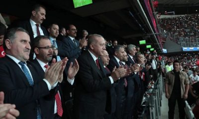 BAŞKAN ERDOĞAN SON DAKİKA GELEN GOLE BÖYLE SEVİNDİ!.