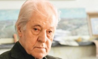 ÜNLÜ YAZAR HASTANEYE KALDIRILDI!.