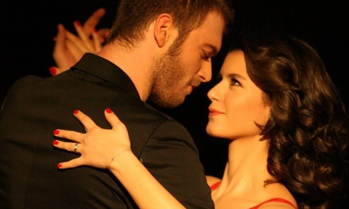 YENİDEN BİR ARADALAR!. EFSANE ÇİFT GERİ DÖNÜYOR!..