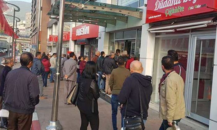 MHP’Lİ BAŞKANDAN ŞAPKA ÇIKARILACAK UYGULAMA!. İŞE GEÇ KALANLARI…