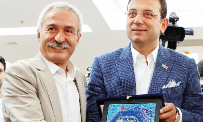 EKREM’İN TERÖR DESTEKÇİSİ KANKASI GÖZALTINA ALINDI!.