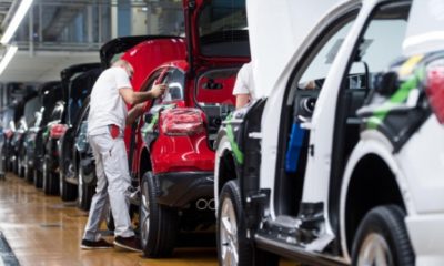 AUDİ 25 BİN KİŞİNİN İŞİNE SON VERECEK!.