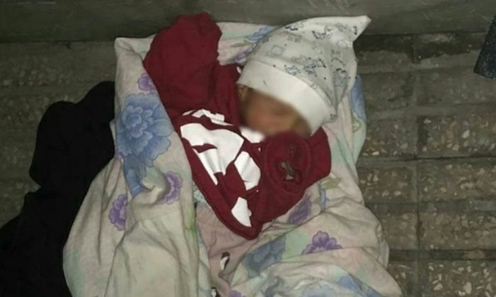 YENİ DOĞMUŞ BEBEĞİ SOKAĞA TERK ETTİLER!.